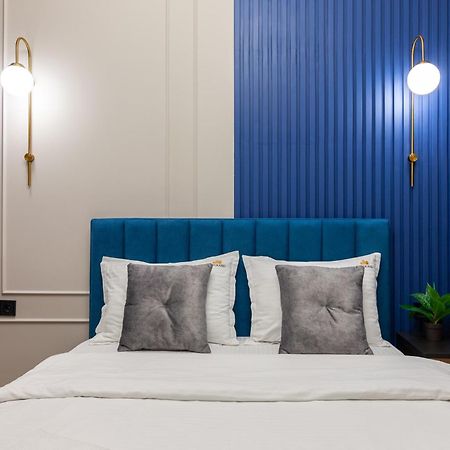 Leogrand Vip On Svobody Avenue 43 Daire Lviv Dış mekan fotoğraf